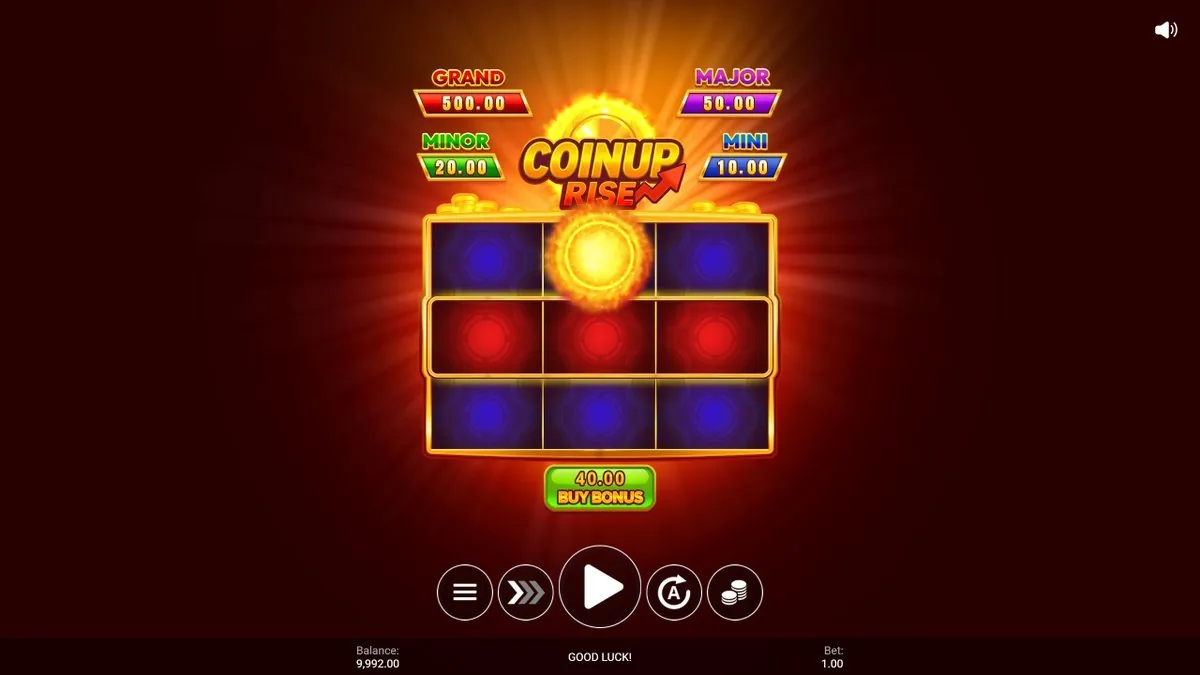 CoinUp: Rise Grundspiel, 3x3-Raster mit rot-blauen Muenzen und den vier Jackpots GRAND 500, MAJOR 50, MINOR 20, MINI 10