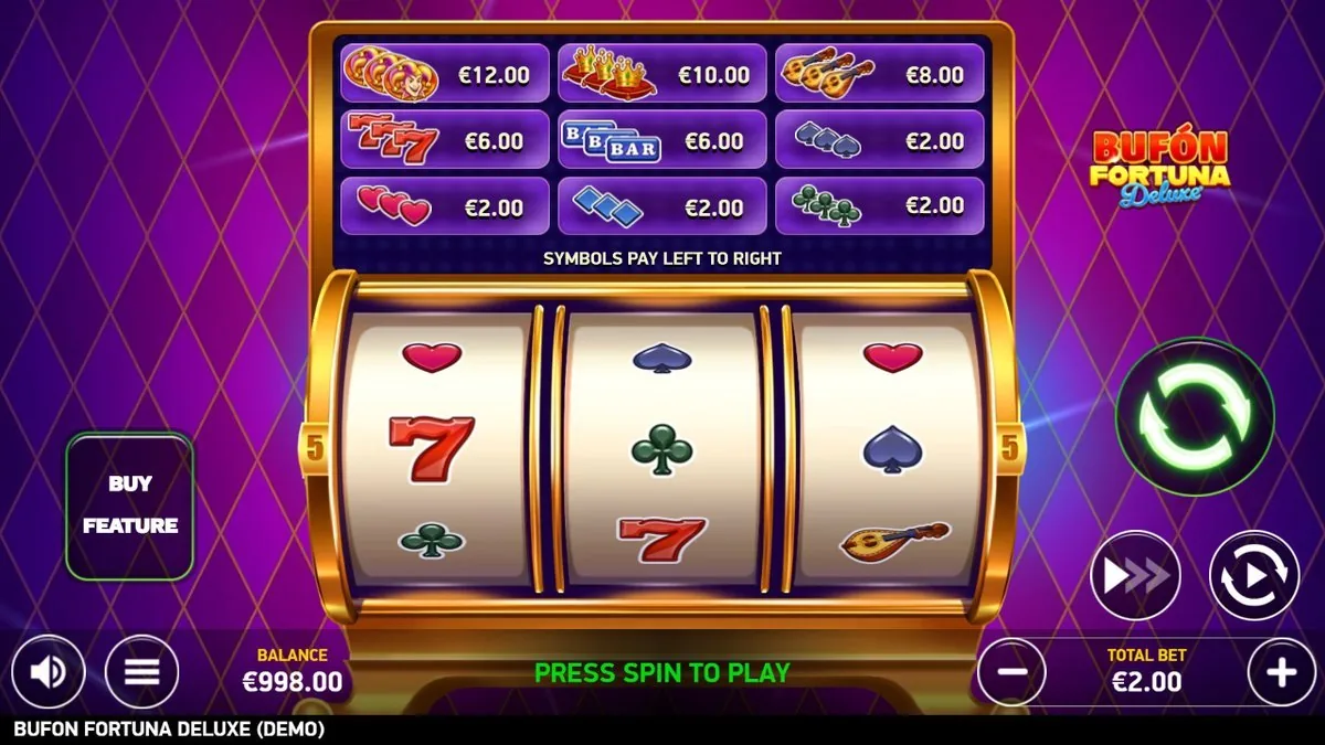 Bufon Fortuna Deluxe im Grundspiel: drei Walzen mit Herz, Pik und Klee, oben das Symbol-Panel, Total Bet 2,00 Euro